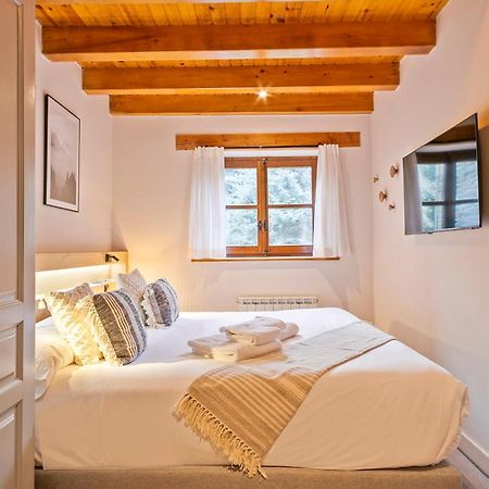 Luderna - Apartamento Con Jardin Pleta De Arties Montardo Exterior photo